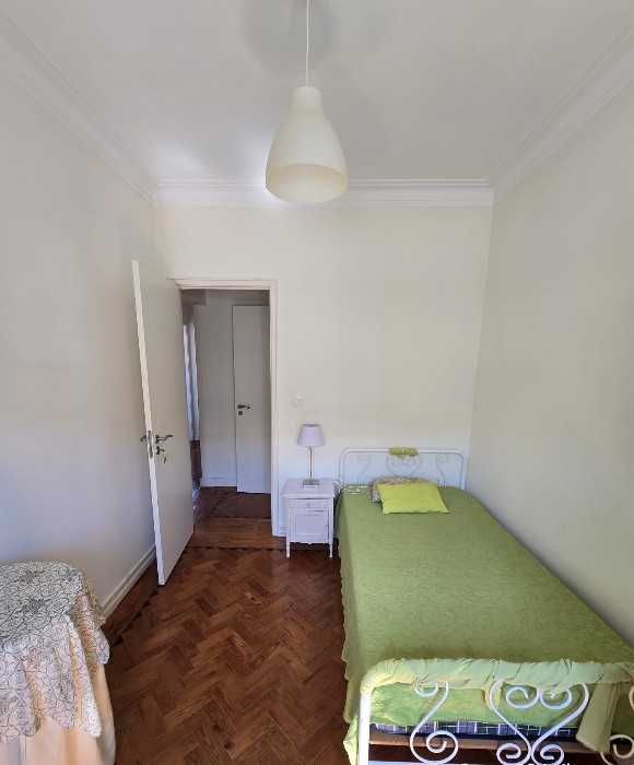 Quarto para arrendamento Olaias