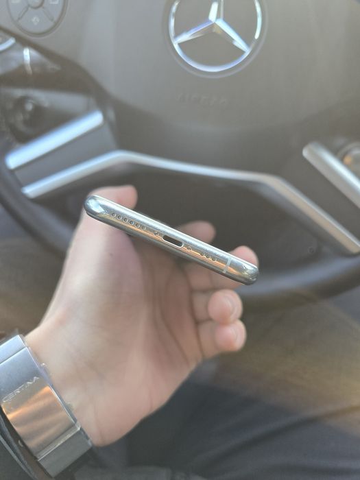 Iphone 11 Pro отличное состоянии