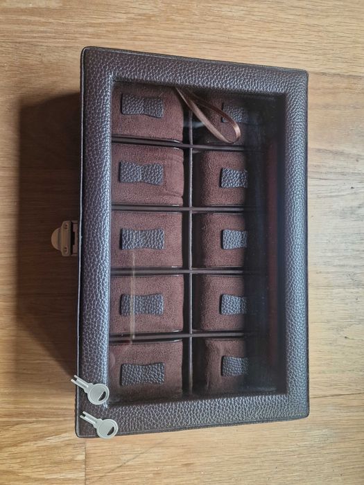 Caixa para 10 relógios