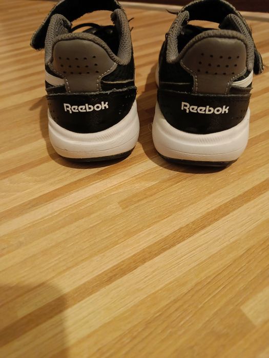 Buty chłopięce Reebok 27
