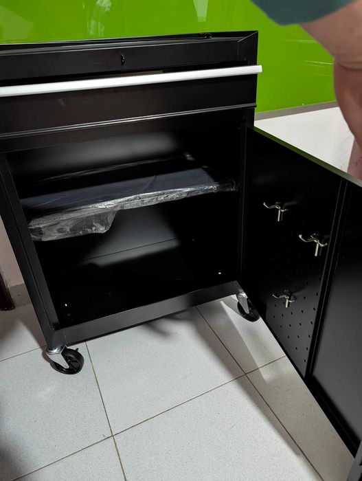 Armário+ mala de ferramentas novo