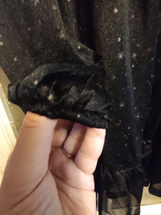 Нарядне чорне плаття