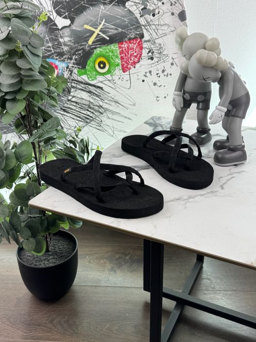 Тапочки шльопки Teva 41 розмір Е17167