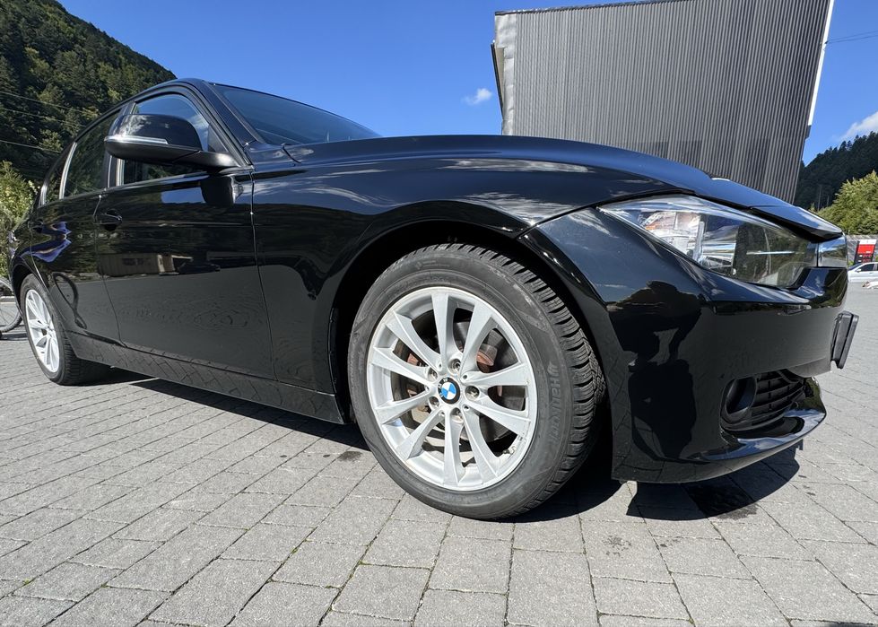 BMW F30 2015 xdrive