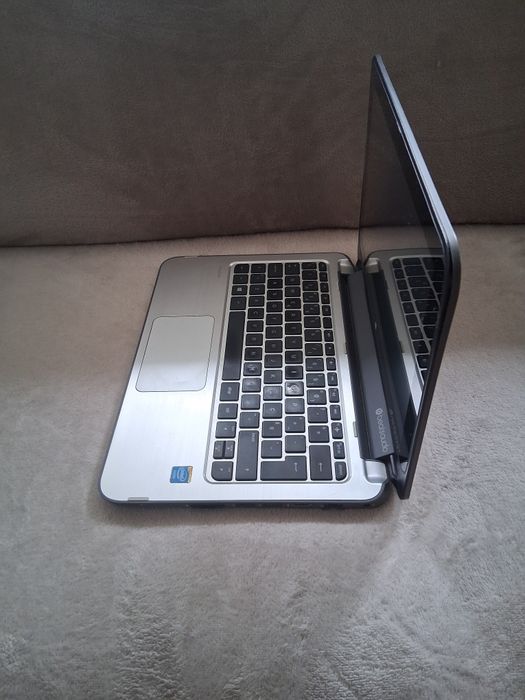 HP Pavilion x360 11