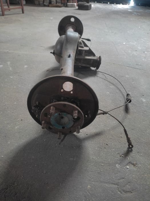 Задній міст в зборі.