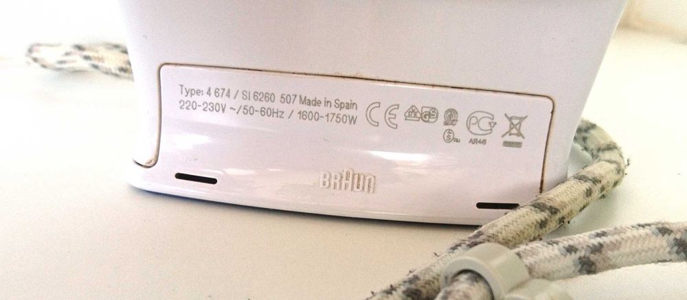 Утюги Braun и PHILIPS. Б/у. В рабочем состоянии.