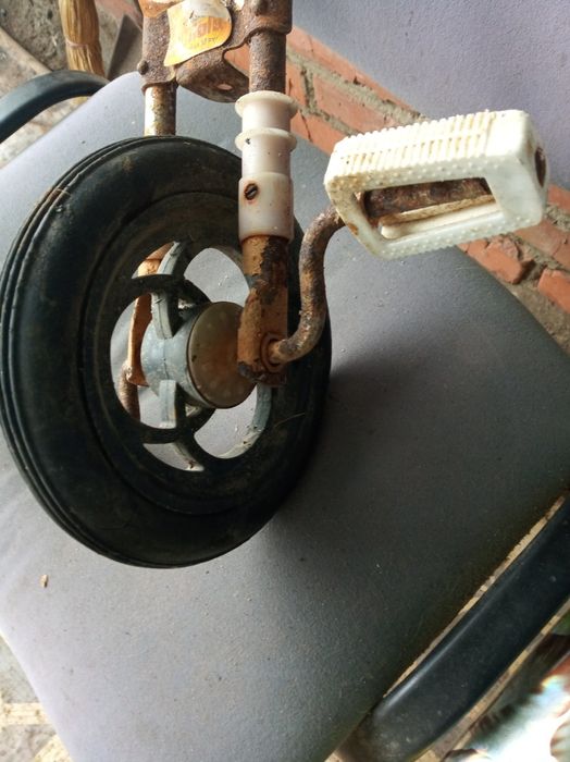 Деталь ссср от детского велосипеда малыш