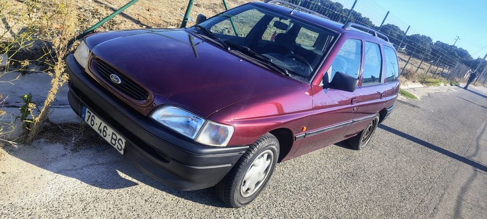 Ford  Escort 93 1.4 negociável.