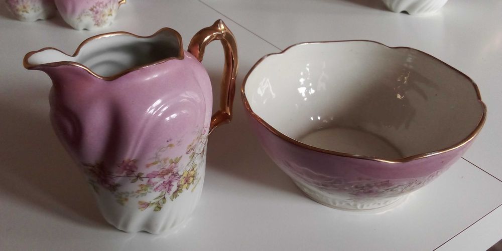 Serviço chá de porcelana- Antiguidade. Completo e Impecável