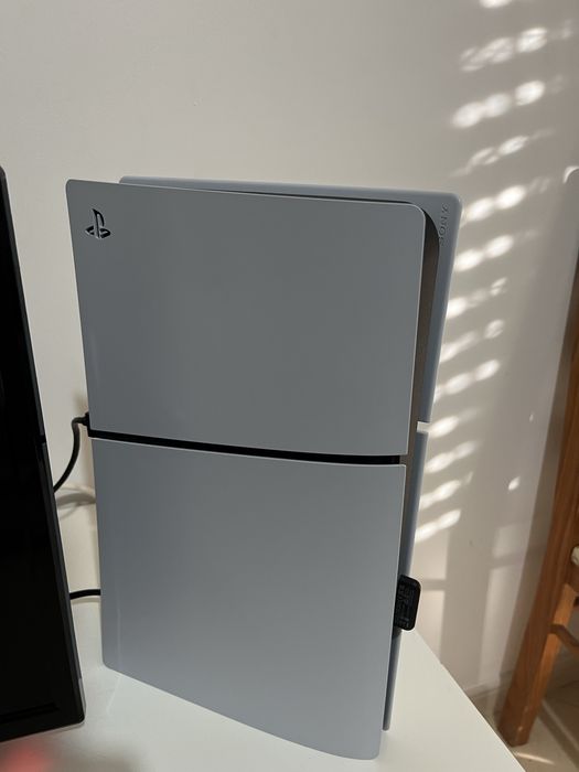 Ps5 digital 825 gb nova