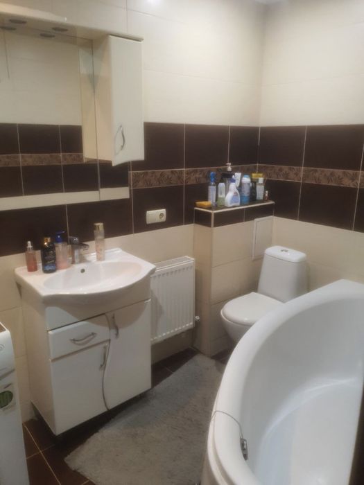 Сдам на длительный срок Евро двушку