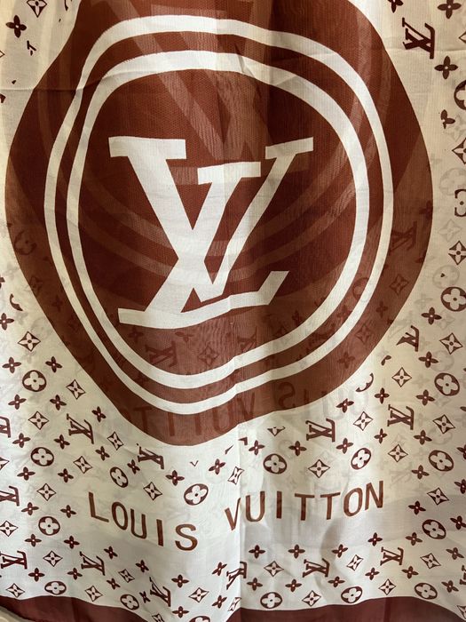 LouisVitton.Шовковий шарф.