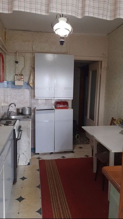 Продаётся двухкомнатная квартира на шуменском.