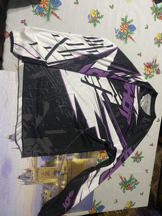 Fato completo e capacete