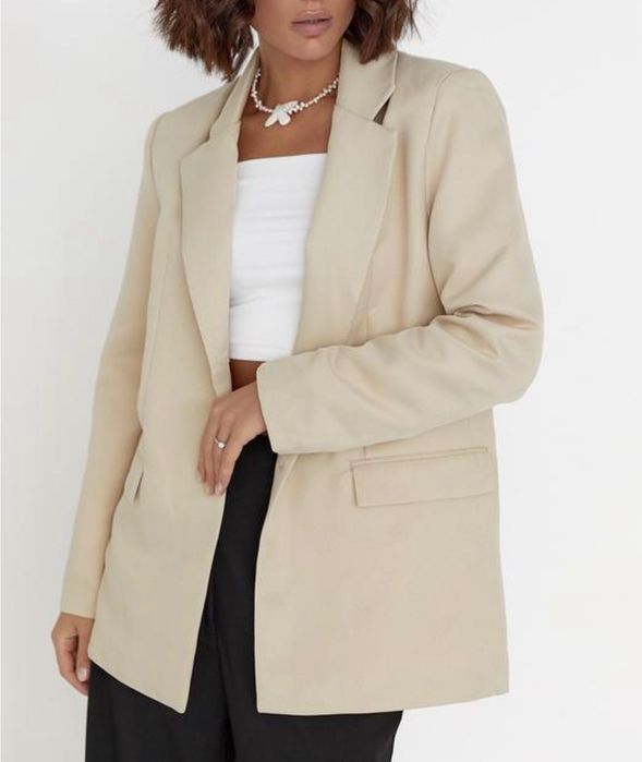 Піджак блейзер жакет світлого бежевого кольору в рубчик