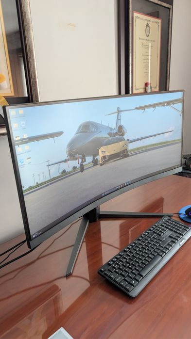 Monitor Gaming curvo AOC 34” cu34g4 180 hz