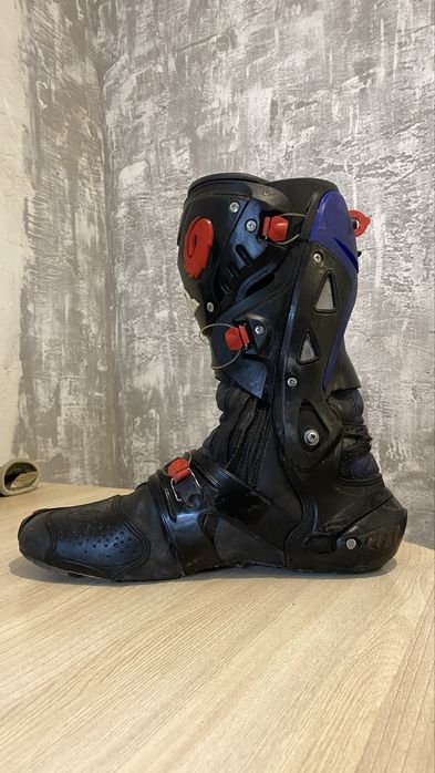 Мотоботи sidi