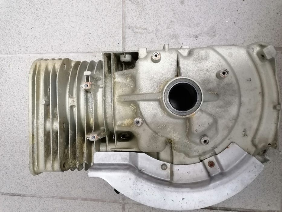 Blok karter cylinder silnika briggs 15.5 HP ohv diamond traktorek kosi