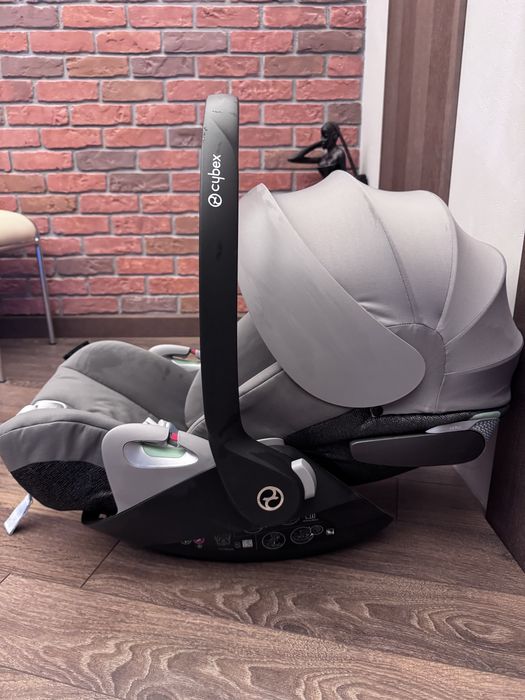 Автолюлька Cybex Cloud T i-Size