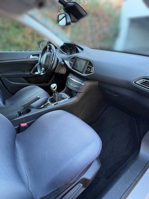 Peugeot 308 1.6 BlueHDi 120 cv – 2015