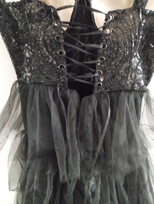 Sukienka studniówka