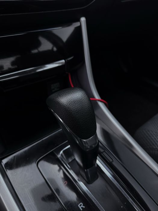 Продам авто HONDA ACCORD  2016 рестайлинг 34к пробега