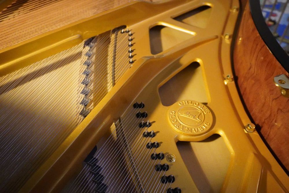 Piano de cauda 186cm