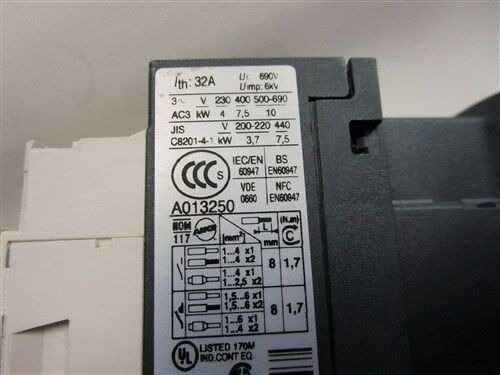 Stycznik Telemecanique LC1D38P7