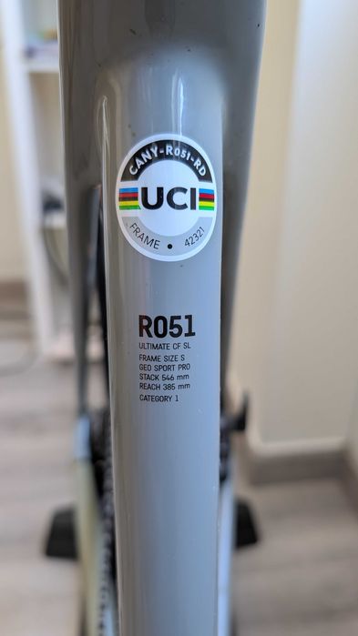 Bicicleta Canyon Ultimate CF SL 8 Ultegra Di2