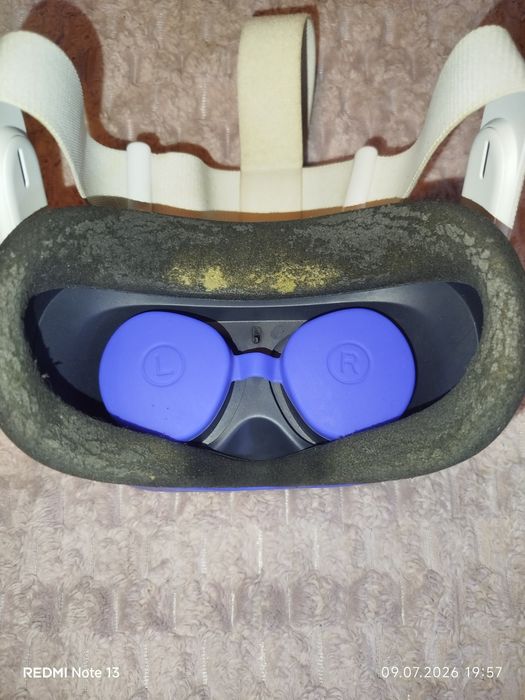 VR окуляри Meta Quest 2 256 gb