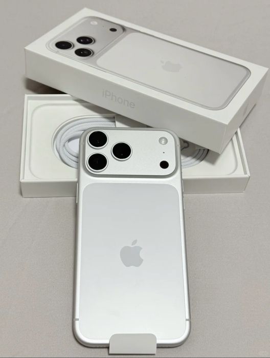Iphone 17 pro max 256gb Silver