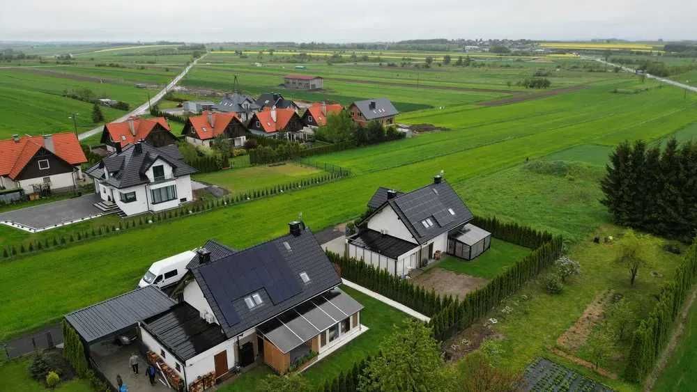 Fotowoltaika Instalacja Fotowoltaiczna 10 kW z magazynem energii 16 kW