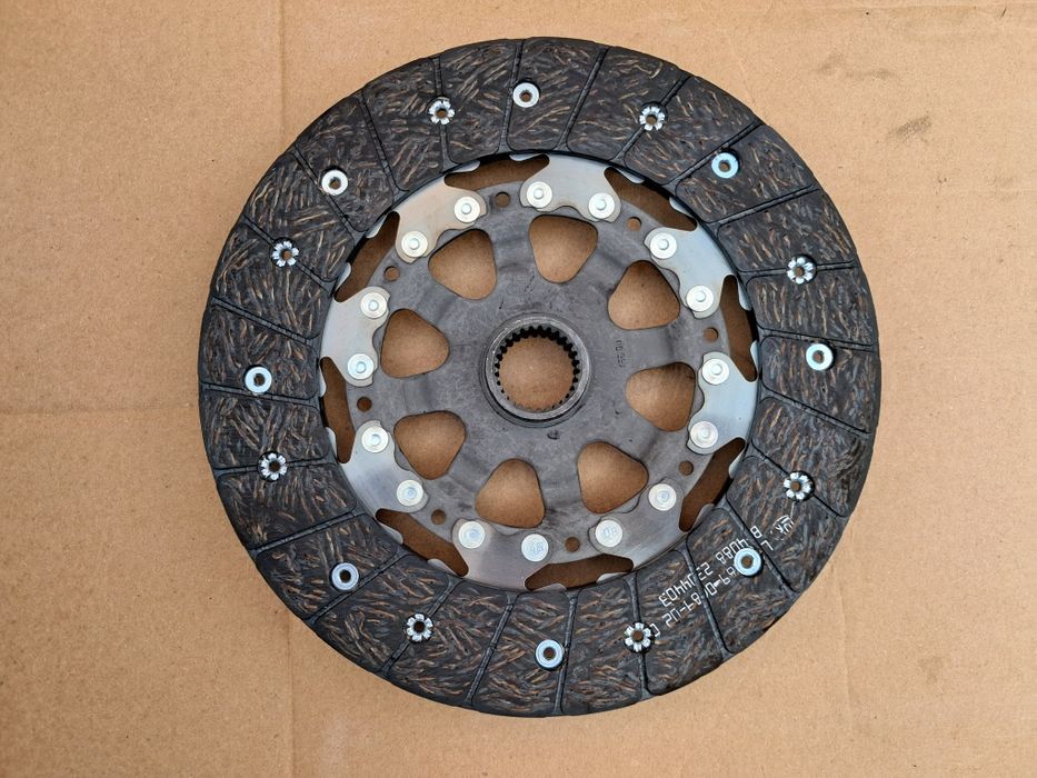 Комплект зчеплення LUK (624 3522 00) AUDI A4, A5, A6