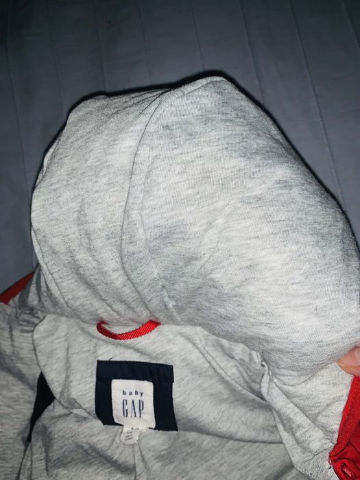 Kurtka puchowa zimowa BABY GAP 6-12m grubsza stan idealny