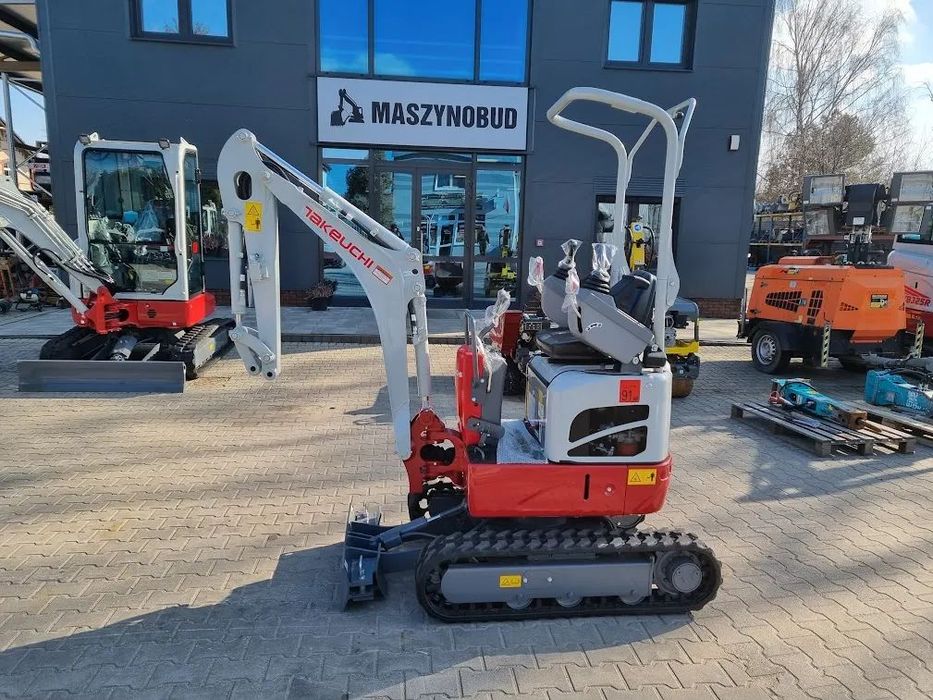 Takeuchi Minikoparka Koparka Takeuchi TB210R NOWA !! + Kpl Łyżek  Dostępna od Ręki !! Na Placu !!