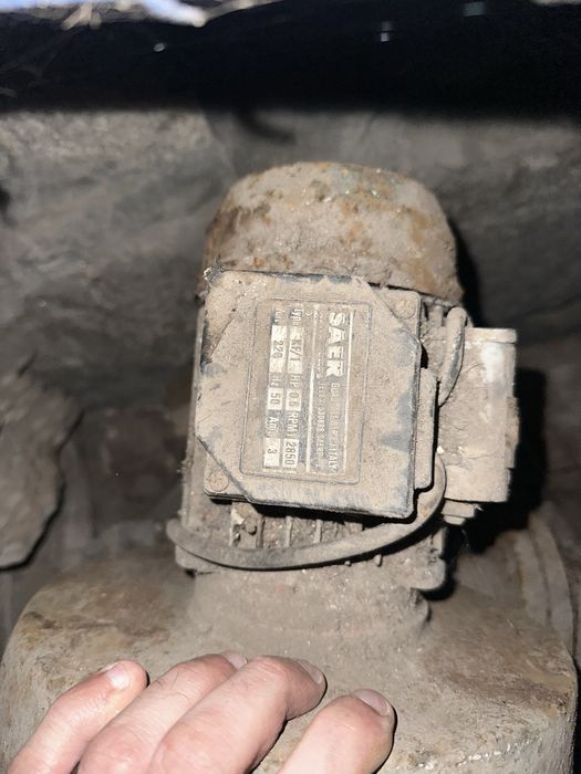 Vendo Forja eletrica