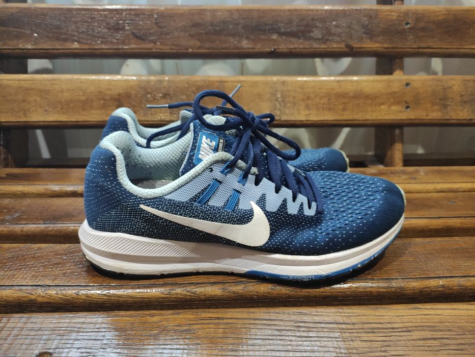Кросівки Nike zoom structure 20 40,5 розмір