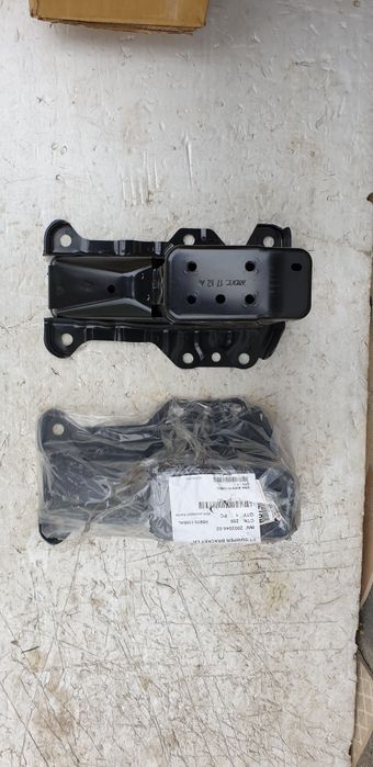 Honda Crv 17- бампер передній В НАЯВНОСТІ