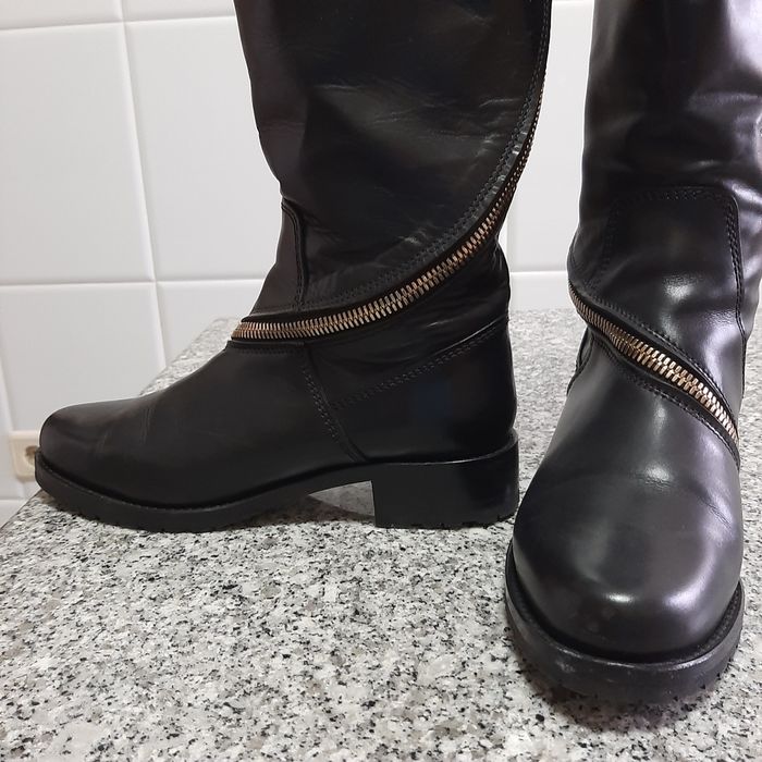 Venda botas em pele LUIS ONOFRE