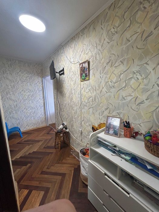 Продам євро 2 кімнатну квартиру.Буча ву.Тарасівська. Держ.програми