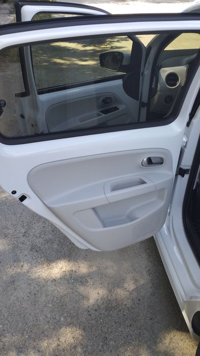 Volkswagen e-Up 2014 VIN WVWZZZAAZED903459 фото оголошення 12 з 19