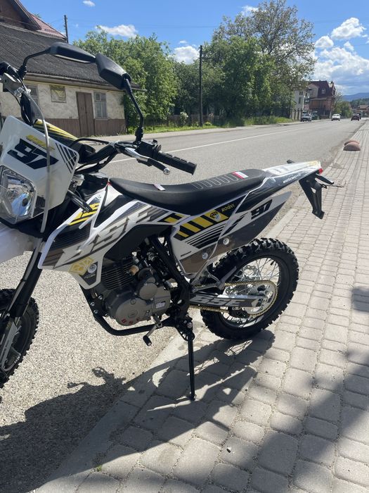 Мотоцикл BSE S1-150
