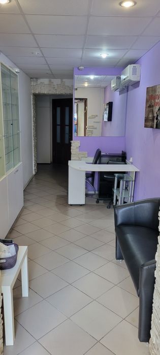 Сдается частина в приміщенні косметологічної студії в Вознесенівському районі міста