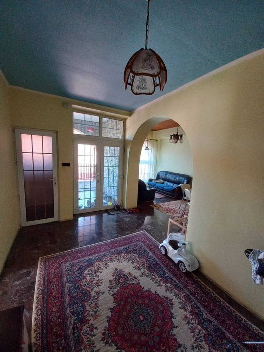 Продаж приватного будинку