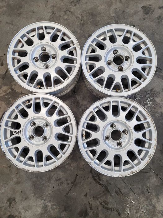 Felgi Aluminiowej volkswagen 4 x 100 komplet bbs r 15