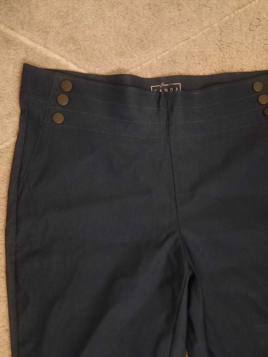 Granatowe spodnie damskie love Canda r. 42