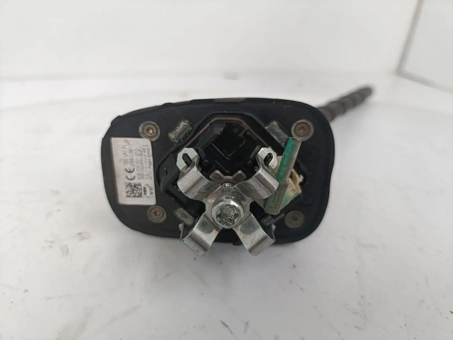 Base de antena SKODA Fabia III Break (NJ5)