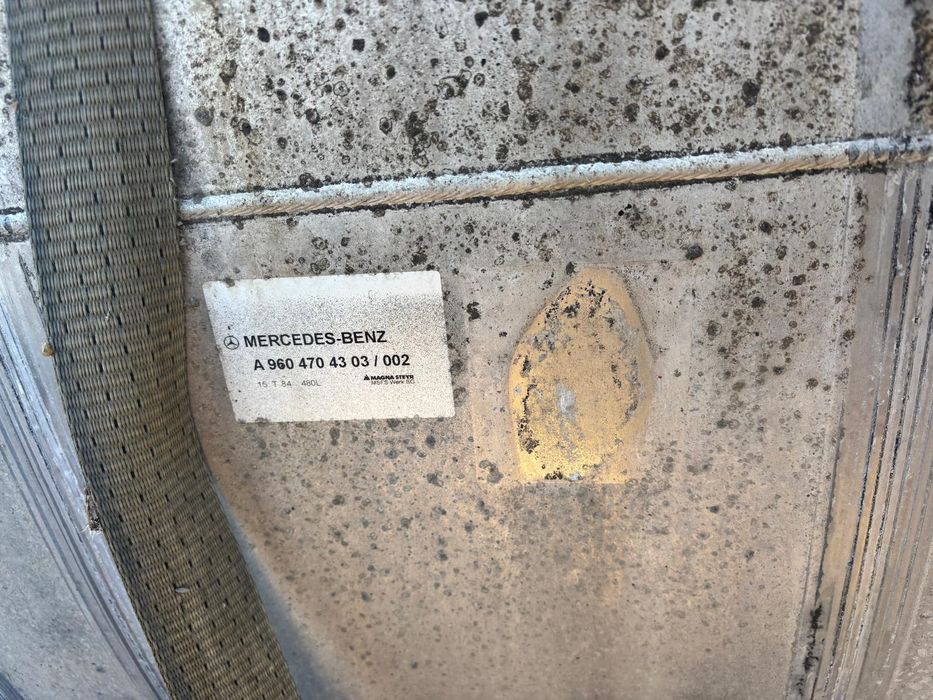 Zbiorniki Volvo Mercedes