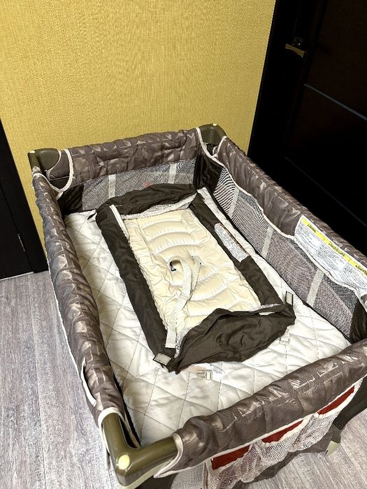 Дитяче ліжко-манеж 120 на 60 Чико